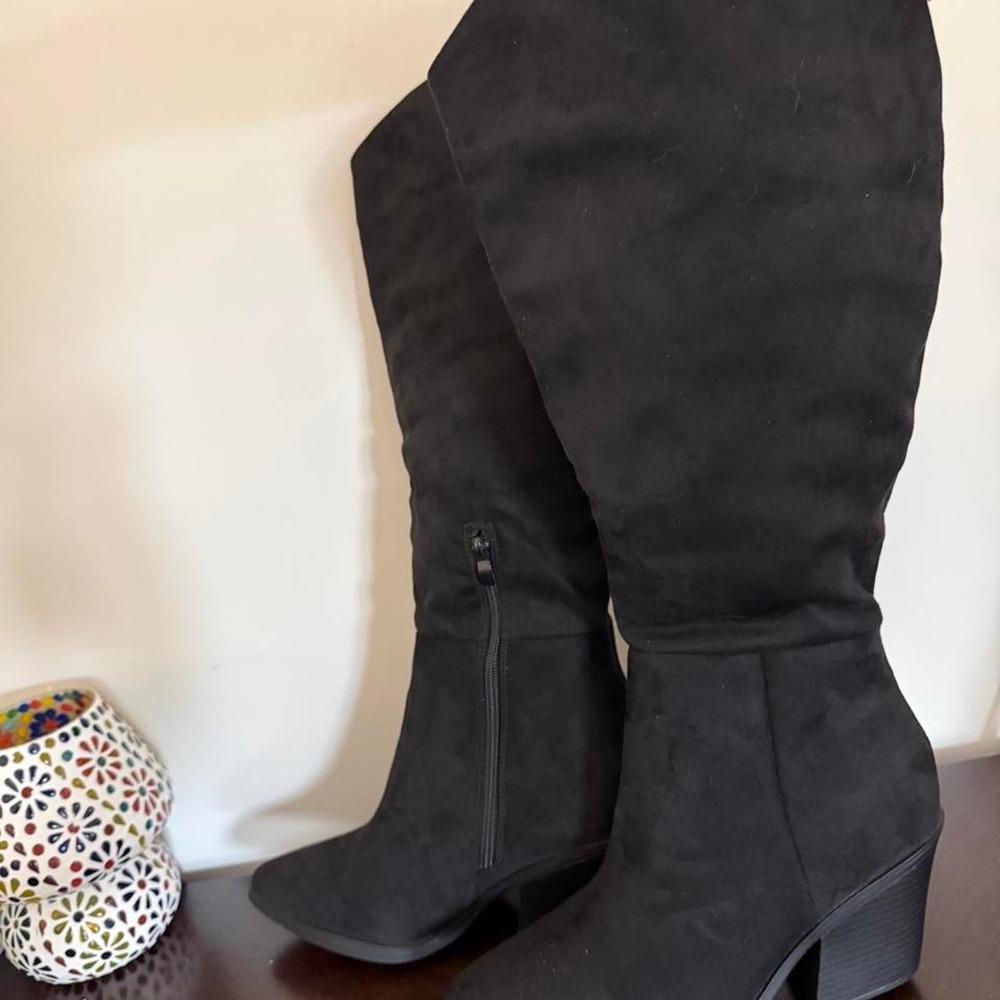 Black Faux Suede Knee High Western Stacked Block Heel Boots - Size 10